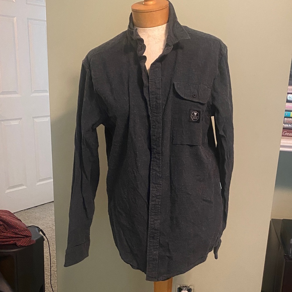 VISSLA Charcoal Button-Up Shirt